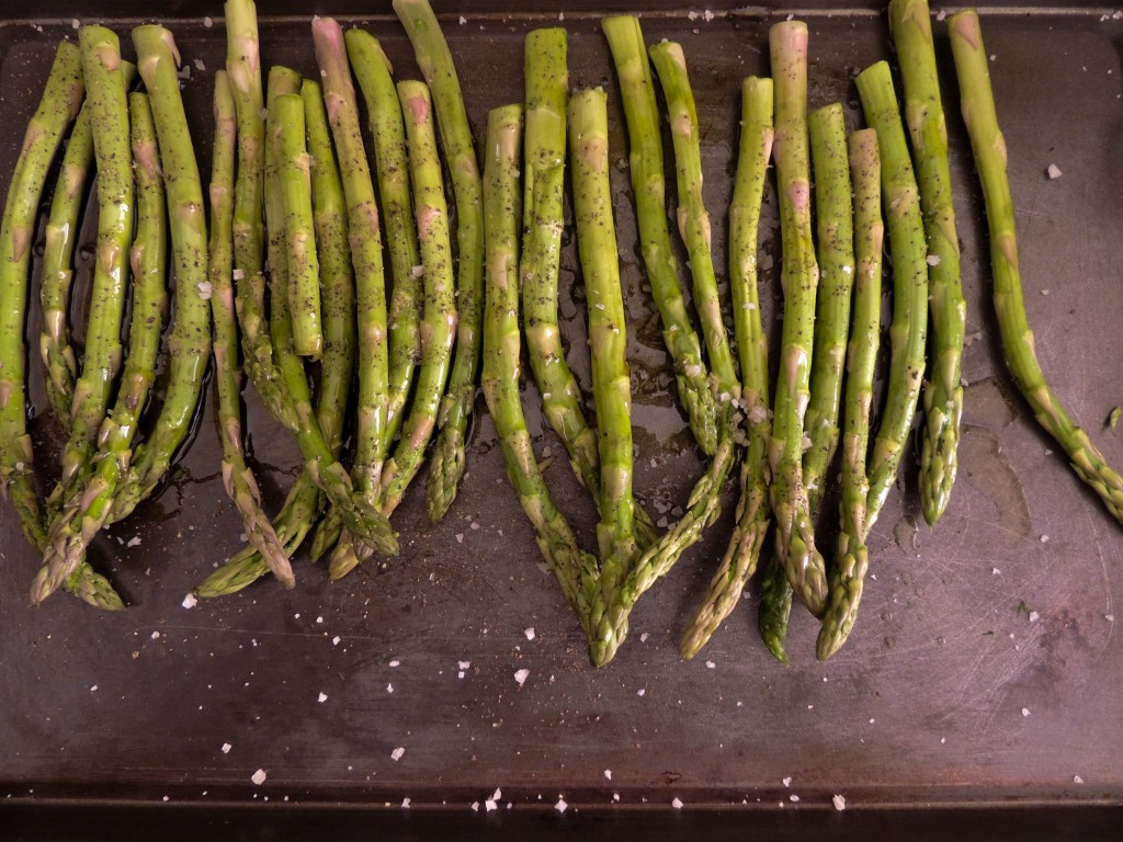 Roasted asparagus - The Petit Gourmet