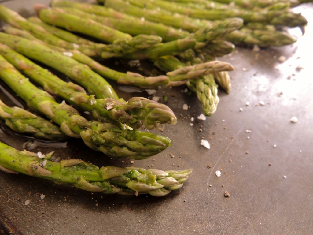 Roasted asparagus - The Petit Gourmet